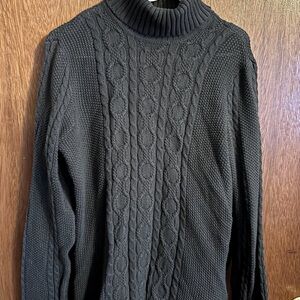 JEANNE PIERRE Men's Charcoal Turtleneck Sweater